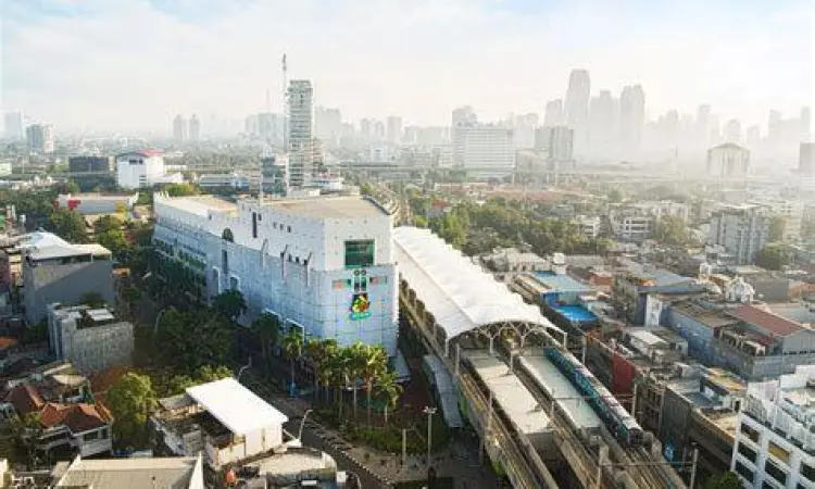 Akses MRT menuju Blok M Square