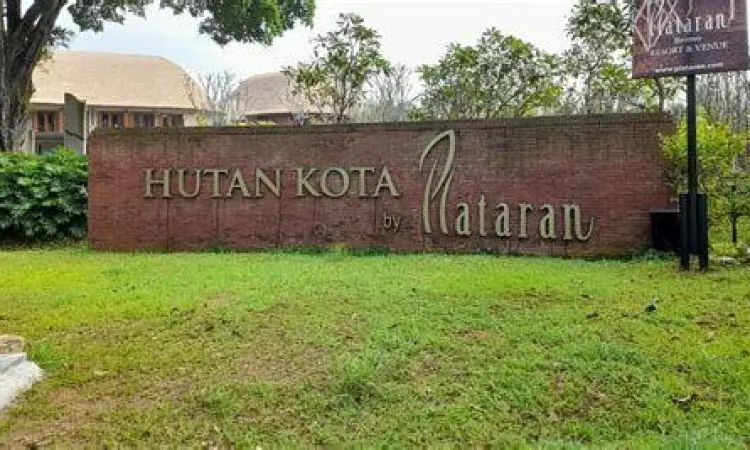 Akses transportasi umum menuju GBK