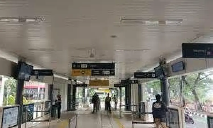 Interior megah Stasiun Manggarai Jakarta dengan desain modern