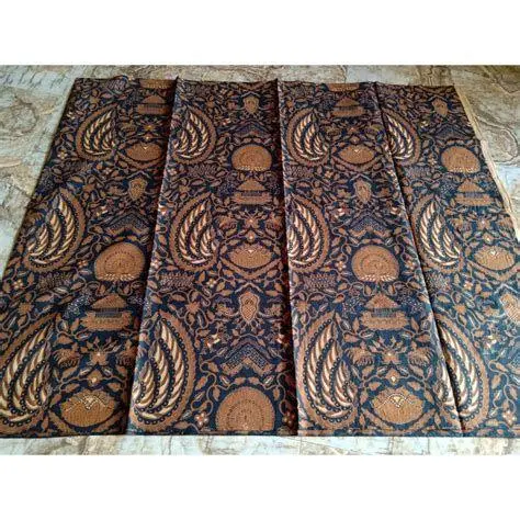 Kain Batik Sogan Klasik Koleksi kain batik sogan klasik di Kauman