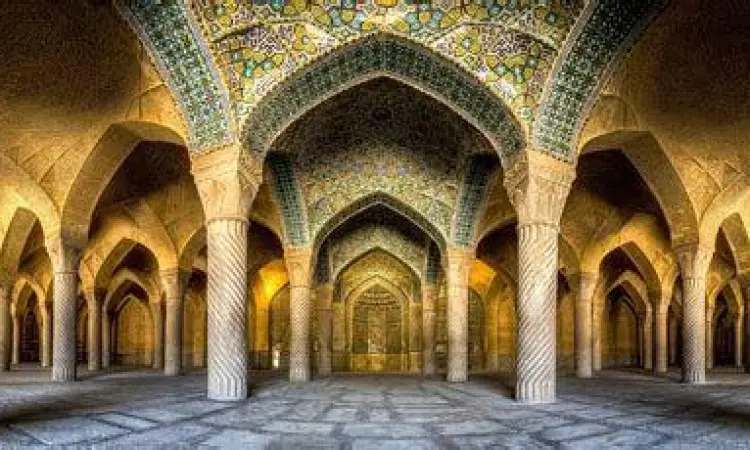 Arsitektur megah di Iran