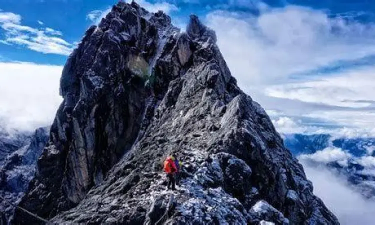 Puncak Carstensz Pyramid Papua