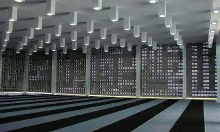 Mihrab Terbuka Masjid Al Irsyad Interior mihrab terbuka Masjid Al Irsyad