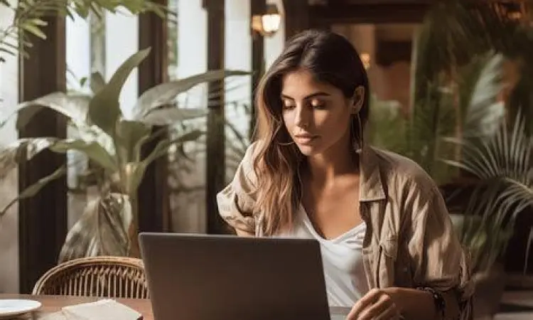 Bekerja dari kamar hotel saat masa karantina di Jakarta