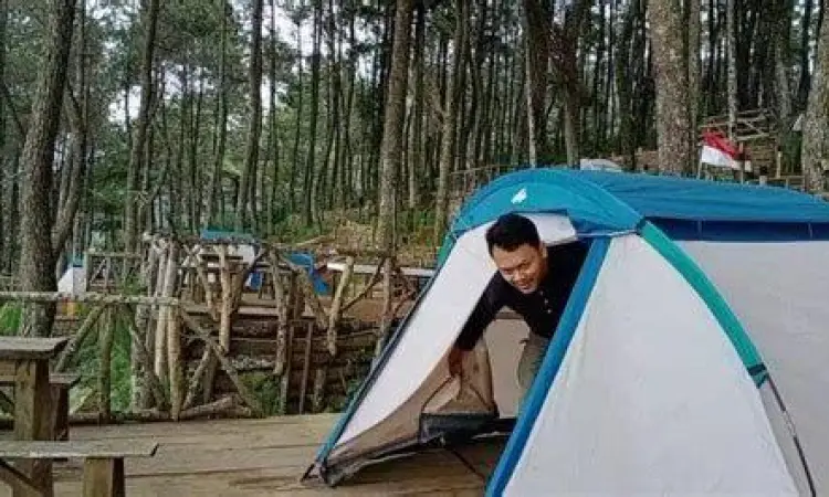 Basecamp Palutungan Fasilitas di basecamp Palutungan Gunung Ciremai