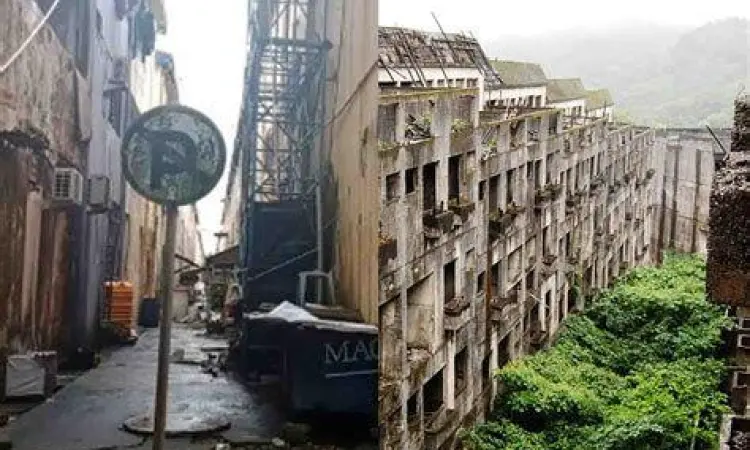 Bangunan megah bergaya Eropa di Marina City Batam