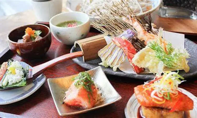 Nishiazabu Imadoki Restaurant Restoran Jepang Nishiazabu Imadoki di Watermark Hotel Bali