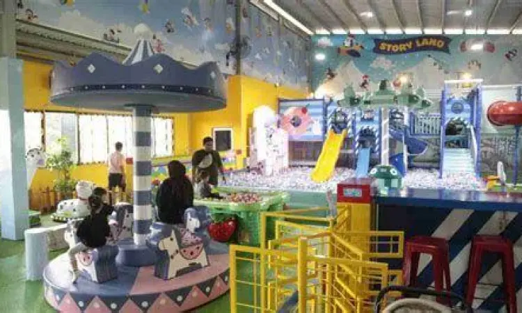 Area Bermain Edukatif Fasilitas bermain anak di Taman Super Hero