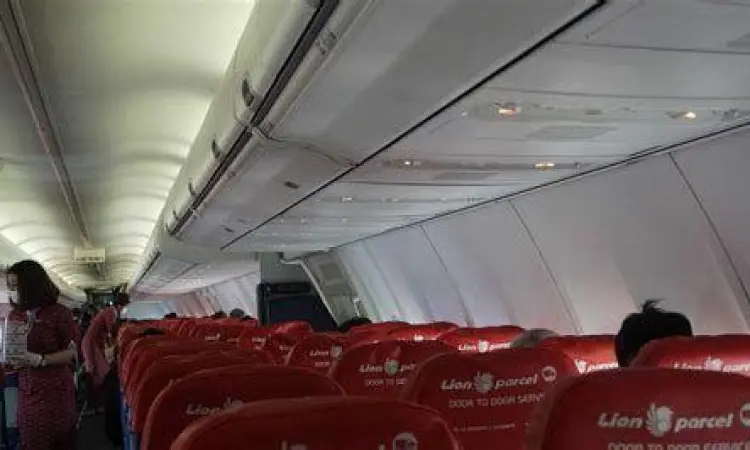 Konfigurasi kursi kabin ekonomi Lion Air