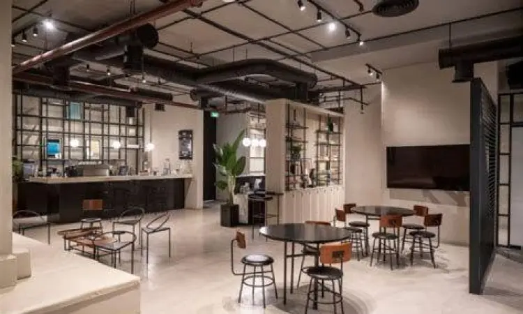 Desain Interior Kafe Modern Depok Interior coffee shop industrial di Depok