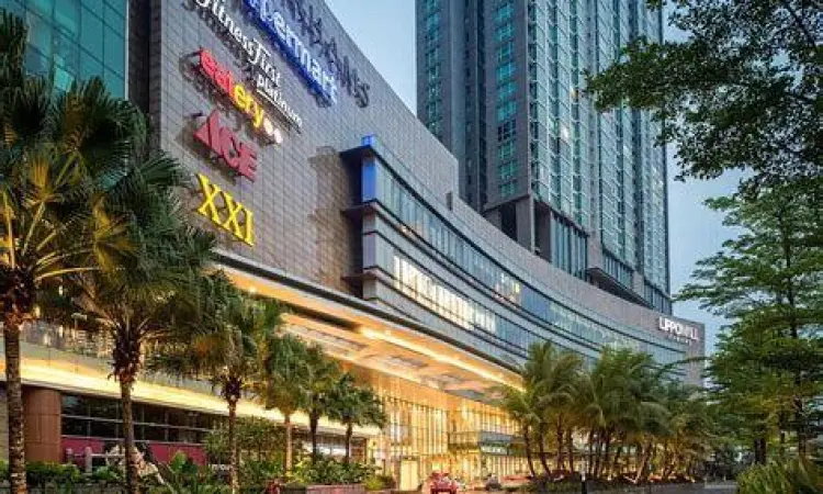 Gaya hidup modern di Kemang Jakarta Selatan