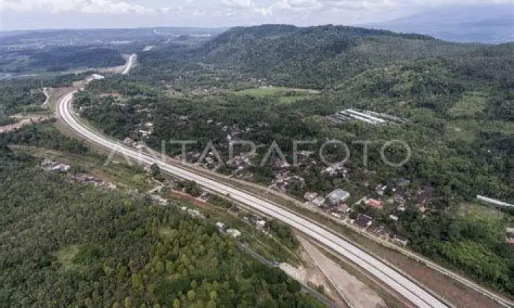 Jalur Tol Bawen Gerbang Tol Bawen rute Semarang Jogja