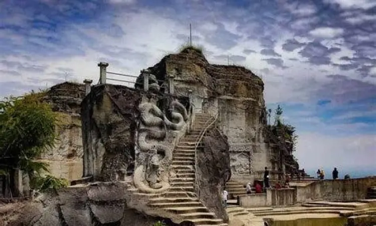 Tebing Breksi Yogyakarta Tebing Breksi destinasi wisata dekat prambanan yang hits