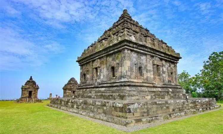 Candi Ijo Sleman Candi Ijo candi tertinggi di wisata dekat prambanan