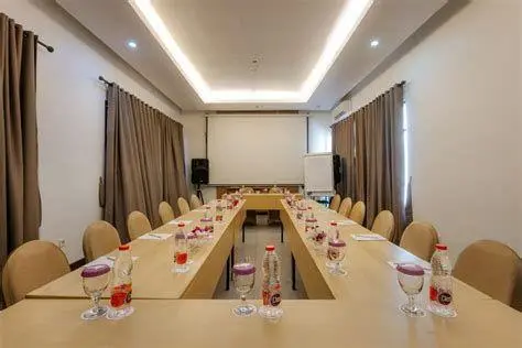 Meeting Room Horison Pasuruan Ruang rapat profesional di Hotel Horison Pasuruan