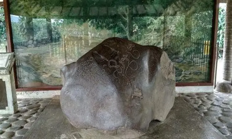 Situs Arkeologi Bogor Situs Arkeologi Peninggalan Pajajaran di Bogor