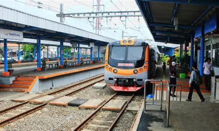 Fasilitas modern di Stasiun Tangerang