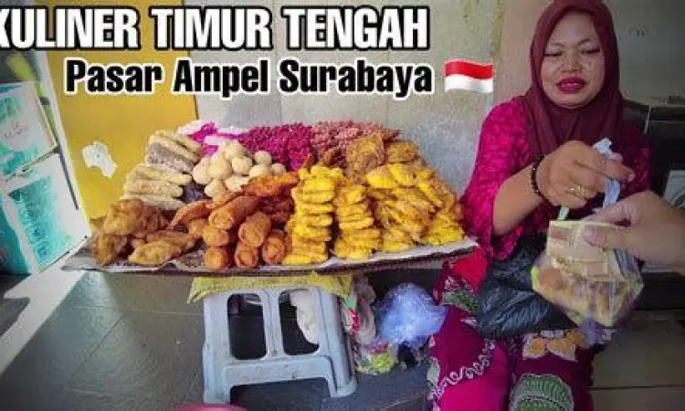 Aneka makanan khas Timur Tengah di Pasar Ampel
